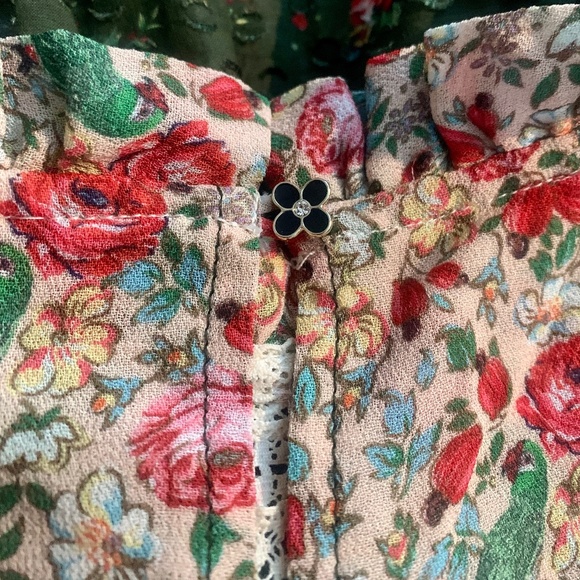 FARM Rio Multicolor Floral Blouse - Picture 10 of 11